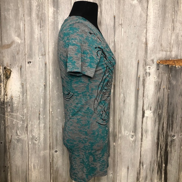 Harley Davidson vneck shirt - Picture 3 of 5